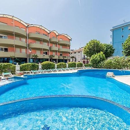 Residence Myricae Bellaria-Igea Marina Bagian luar foto
