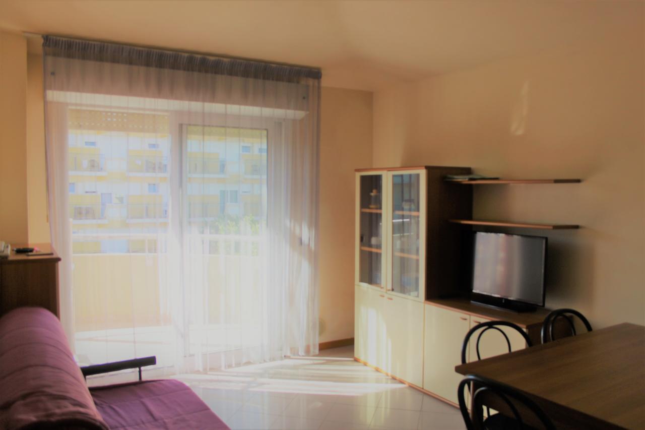Residence Myricae Bellaria-Igea Marina Bagian luar foto